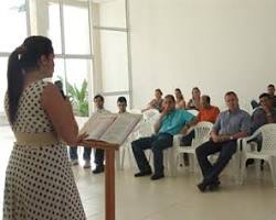 desmasculinizar a igreja