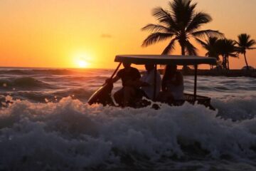 amigos-carregam-paralitico-em-cobertor-para-batismo-emocionante-na-praia-da-florida